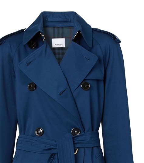 burberry trench coat waterloo.